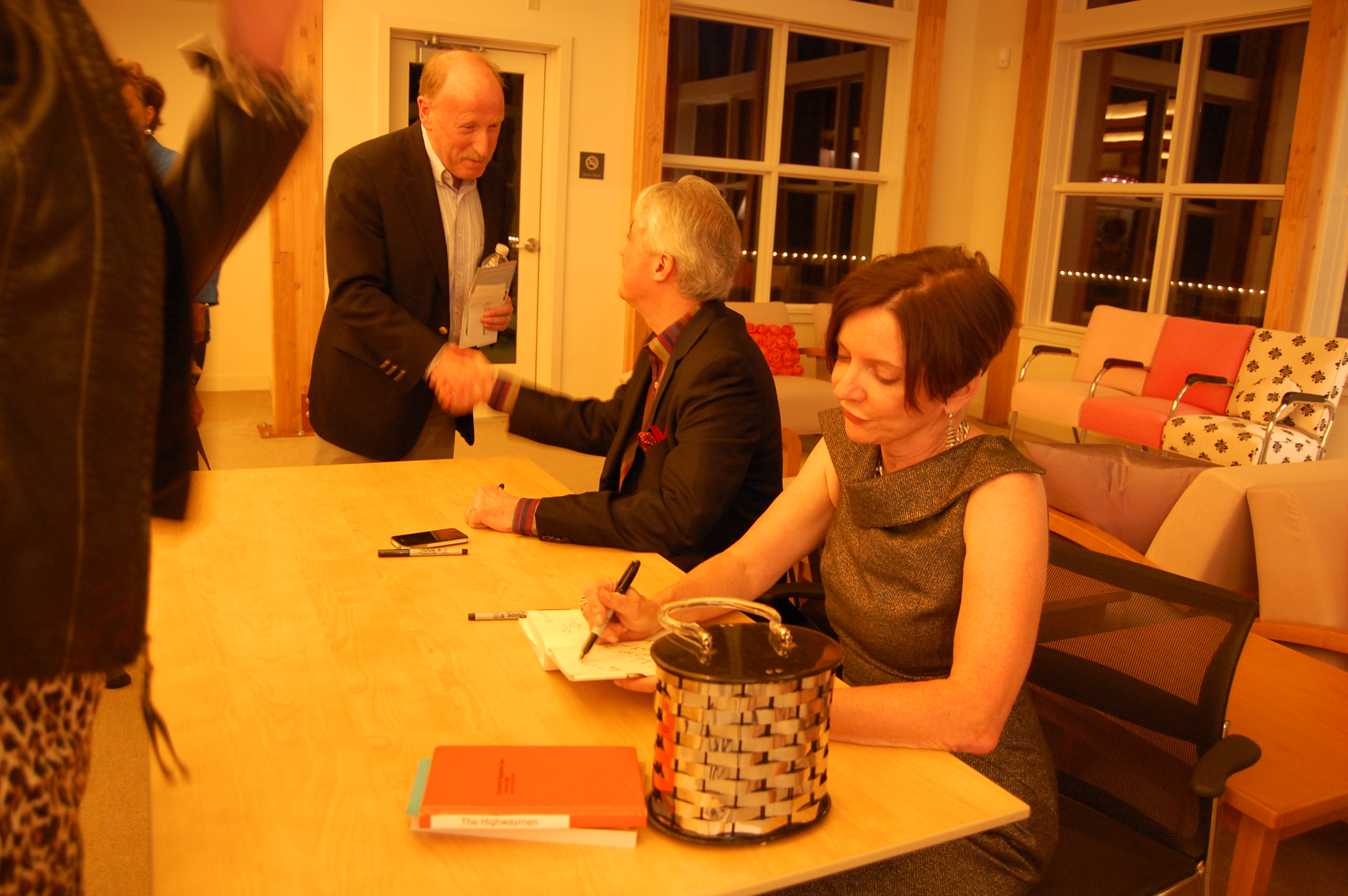 Lyden_and_Simon_05_07_2012_ATsagong 048 Scott Simon and Jacki Lyden Book Signing